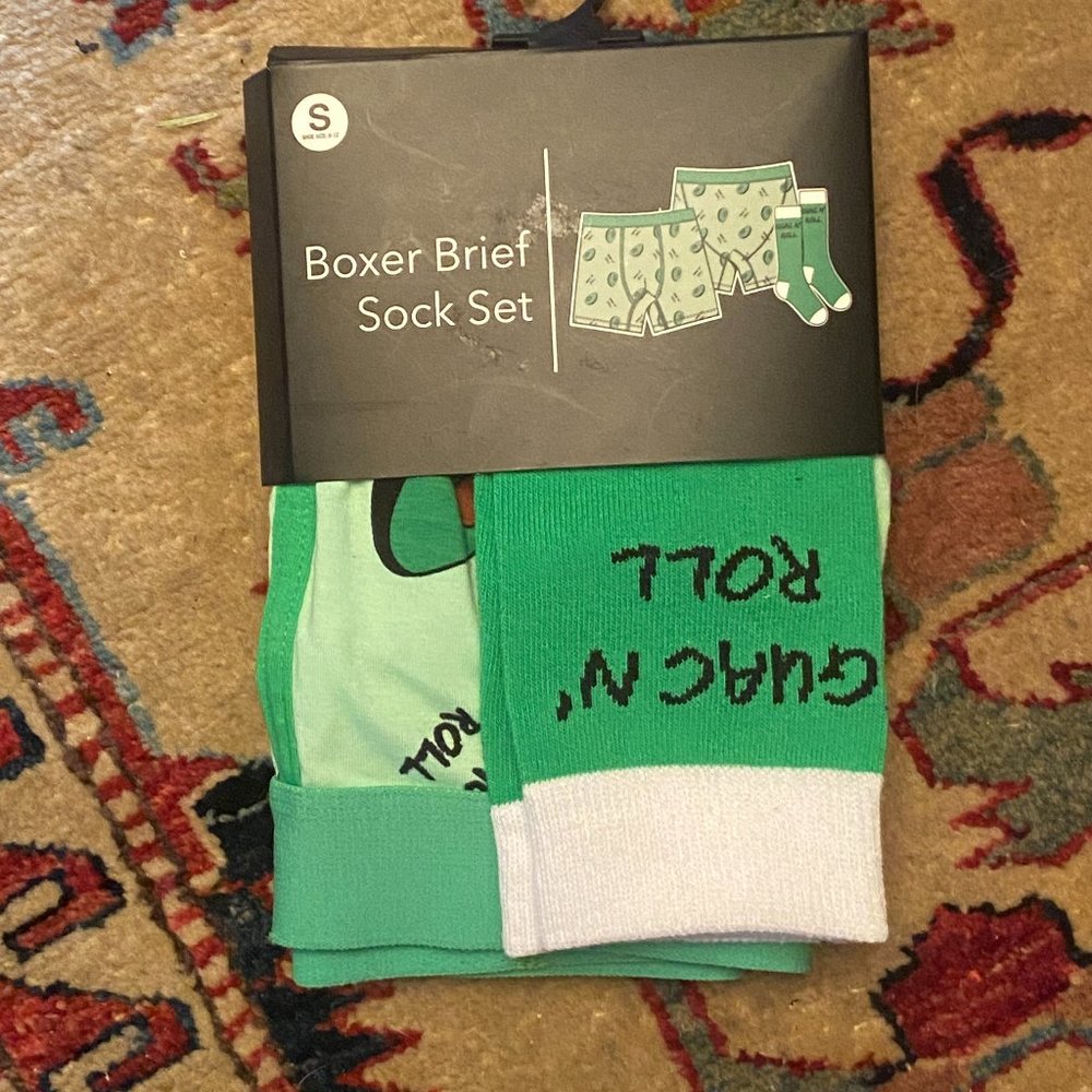 NEW "Avocado / Guac N' Roll" - Boxer Brief & Sock SET Size SMALL NEW